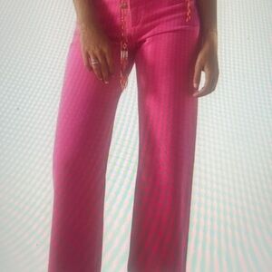 Zara Viral High Waisted Stretch Jeans – Fuchsia / Hot Pink – Size 2